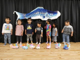 こいのぼりの制作