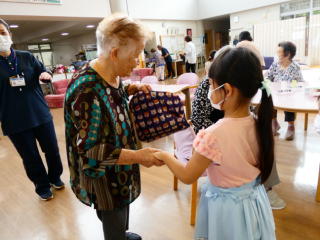 �͂܂������K��i����Ԍ𗬁j