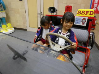 防災教室(幼年消防クラブ)