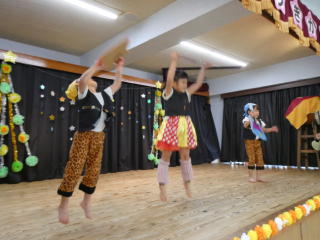 -���䂤����