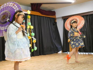 -���䂤����