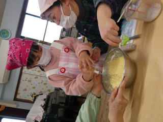 �����L�b�L���O