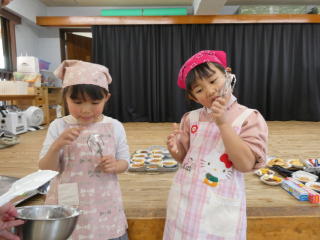 �����L�b�L���O